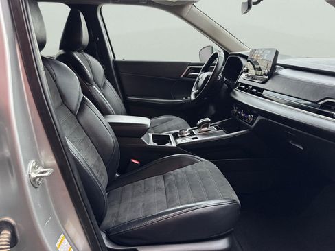 Used 2024 Mitsubishi Outlander SE image 20