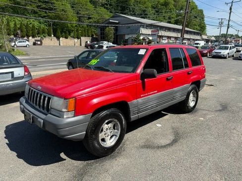 Used 1998 Jeep Grand Cherokee Laredo AWD/4WD image 1