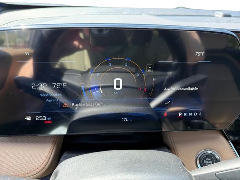 New 2026 Chevrolet Equinox ACTIV w/ Convenience Package III FWD image 11