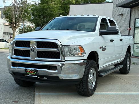 Used 2015 RAM 2500 Tradesman w/ Chrome Appearance Group AWD/4WD image 1