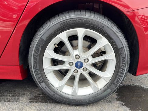 Used 2020 Ford Fusion SE image 69