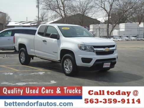 Used 2018 Chevrolet Colorado W/T w/ WT Convenience Package image 4