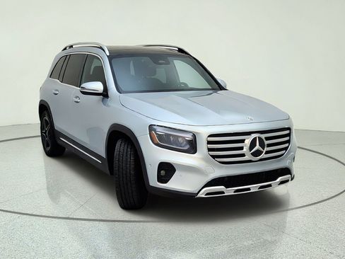 Certified 2026 Mercedes-Benz GLB 250 image 4