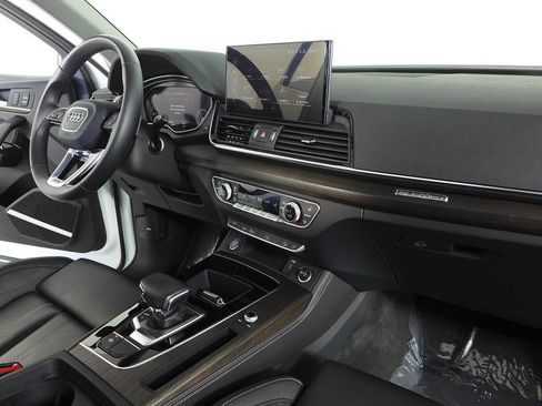 Used 2023 Audi Q5 2.0T Premium Plus w/ Premium Plus Package image 13