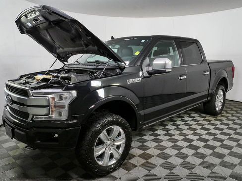 Used 2020 Ford F150 Platinum w/ Equipment Group 701A Luxury AWD/4WD image 32