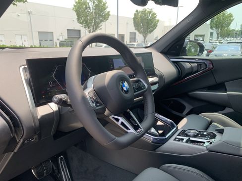 Certified 2025 BMW X3 xDrive30i w/ Premium Package image 16