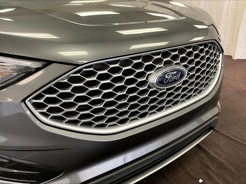 Certified 2024 Ford Edge SEL w/ Convenience Package AWD/4WD image 29