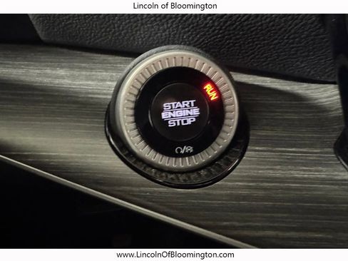 Used 2024 Jeep Wagoneer L Series II w/ Flexible Seating Group image 49