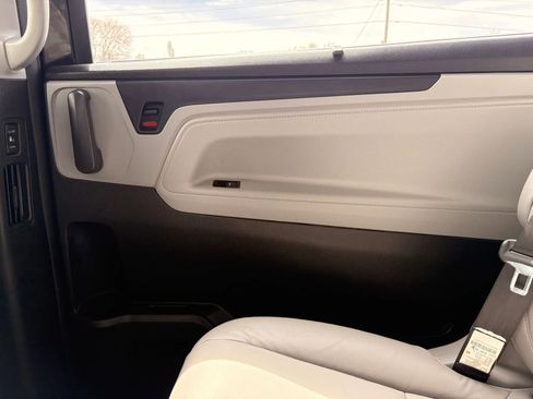 Used 2019 Honda Odyssey Touring image 10