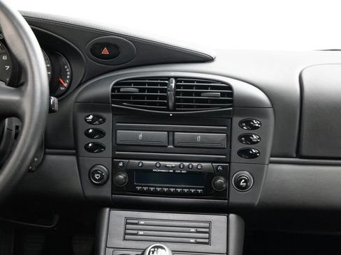 Used 2001 Porsche 911 GT3 RS image 30