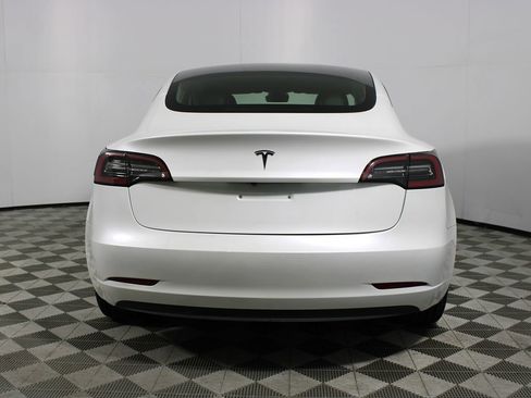 Used 2023 Tesla Model 3 Standard Range image 29