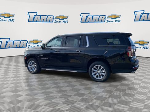 Used 2024 Chevrolet Suburban Premier image 6