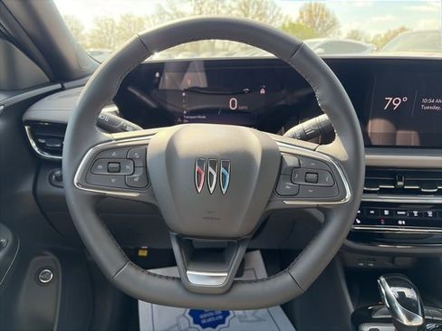 New 2026 Buick Envista Avenir FWD image 15