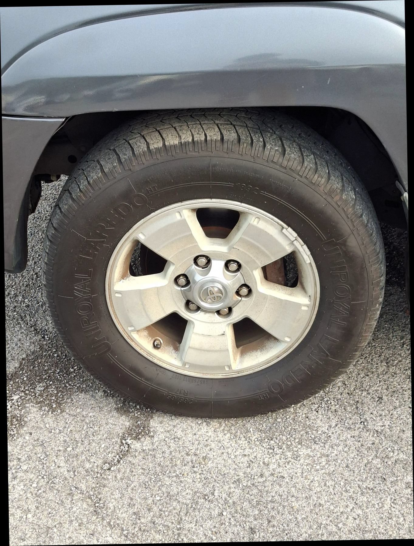 Used 2005 Toyota 4Runner SR5 RWD image 16