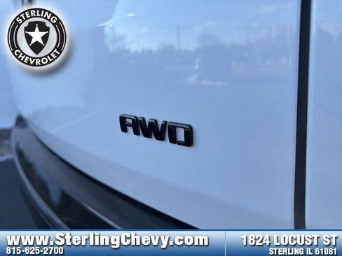 Used 2022 Chevrolet Traverse Premier w/ Redline Edition image 26