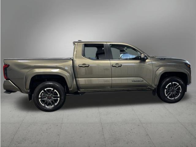 Used 2024 Toyota Tacoma TRD Sport w/ TRD Sport Premium Package AWD/4WD image 6