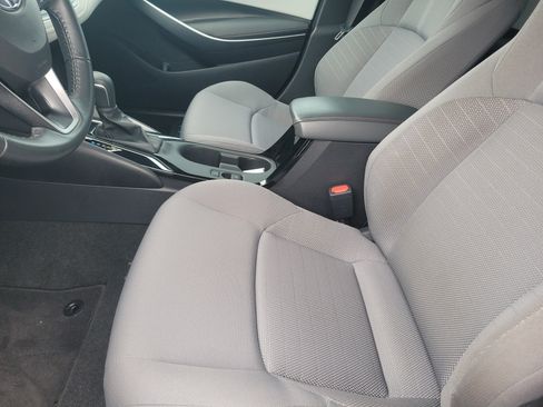 Used 2024 Toyota Corolla SE FWD image 19
