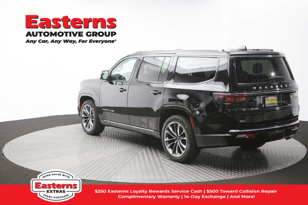 Used 2024 Jeep Wagoneer Series III w/ Premium Group I AWD/4WD image 72