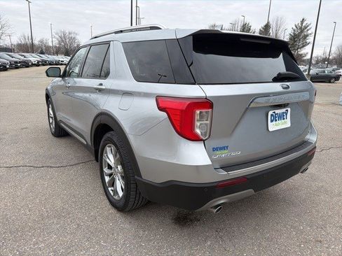 Used 2020 Ford Explorer Limited image 3