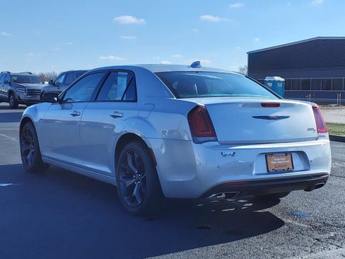 Certified 2023 Chrysler 300 S w/ Comfort Group image 37