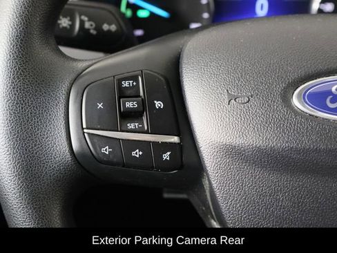 Used 2021 Ford Escape SE image 8