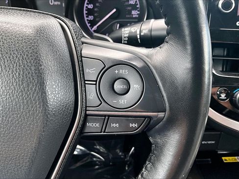 Used 2023 Toyota Camry SE w/ Audio Upgrade Package FWD image 18