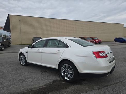 Used 2011 Ford Taurus Limited w/ 303A Rapid Spec Order Code FWD image 7