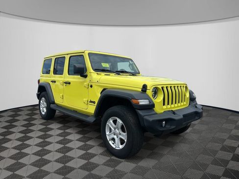 Used 2023 Jeep Wrangler Unlimited Sport w/ Sun And Sound Package AWD/4WD image 8