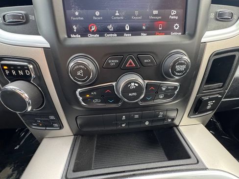Used 2020 RAM 1500 Warlock AWD/4WD image 32