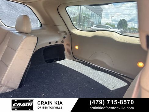 Used 2018 Jeep Grand Cherokee Limited AWD/4WD image 24