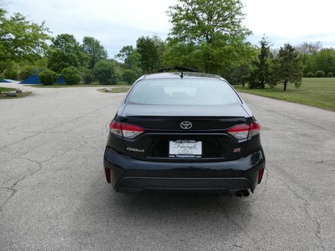 Used 2020 Toyota Corolla SE FWD image 6
