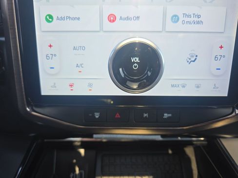 Certified 2025 Ford F150 Lightning Lariat image 34