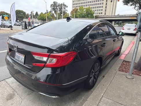 Used 2022 Honda Accord EX-L image 6