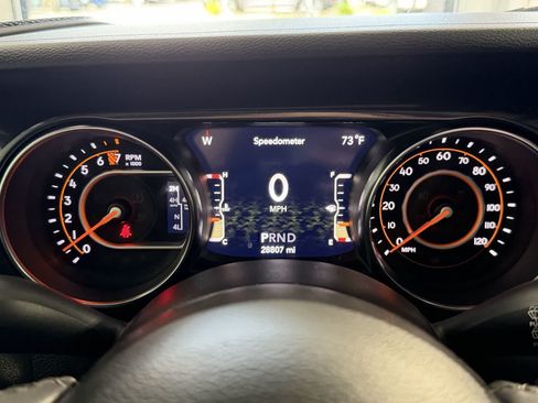 Used 2022 Jeep Wrangler Unlimited Sport AWD/4WD image 19