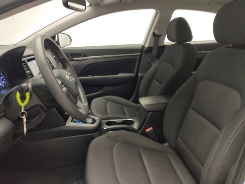 Used 2018 Hyundai Elantra SEL image 17