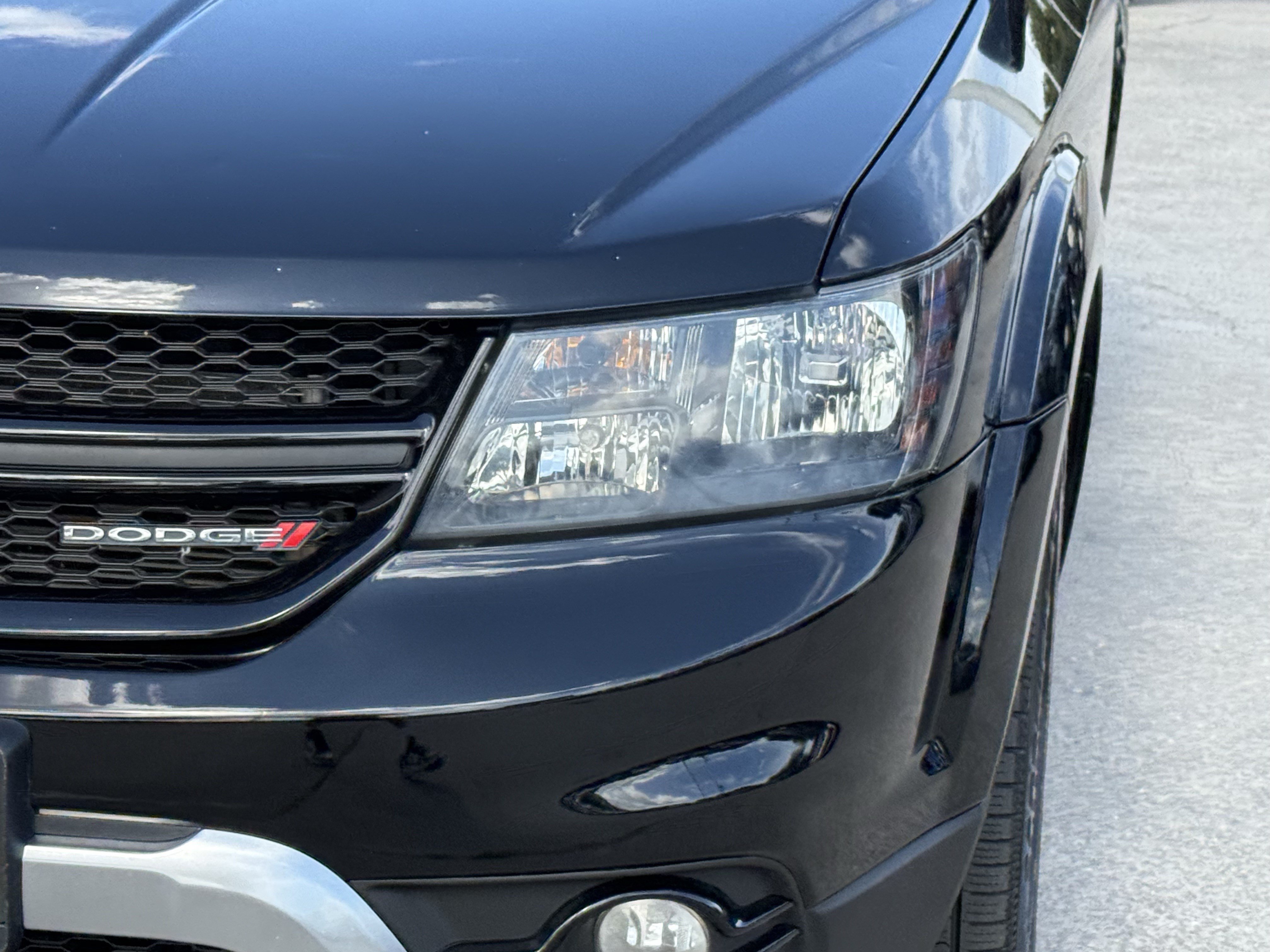 Used 2017 Dodge Journey Crossroad w/ Popular Equipment Group FWD image 11