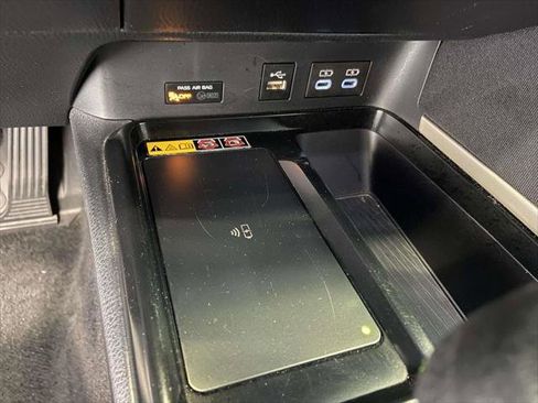 Certified 2025 Toyota Camry LE image 24