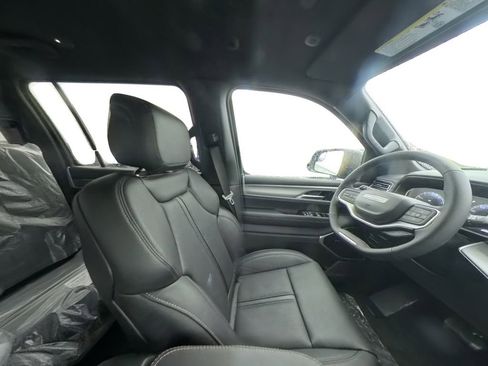 New 2026 Jeep Grand Wagoneer Limited image 26