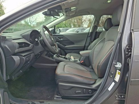 Used 2024 Subaru Crosstrek 2.5i Limited AWD/4WD image 13