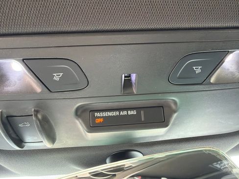 Used 2018 Chevrolet Camaro LT w/ RS Package image 21