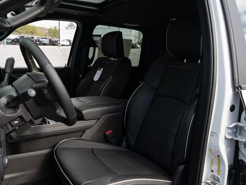 New 2026 RAM 2500 Limited image 26