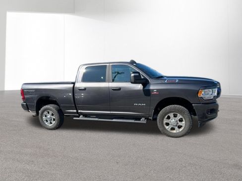 Used 2024 RAM 2500 Big Horn w/ Safety Group AWD/4WD image 22