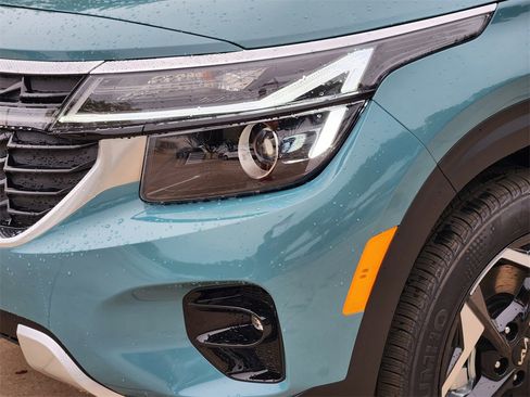 New 2026 Kia Seltos EX image 6
