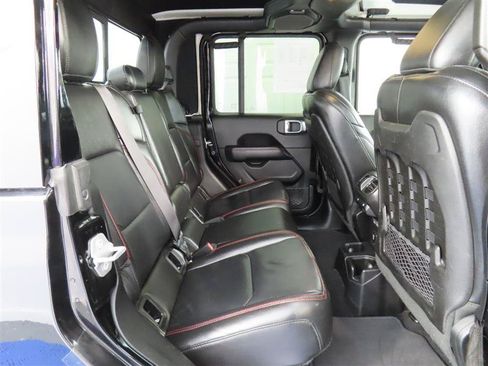 Used 2020 Jeep Gladiator Rubicon AWD/4WD image 29