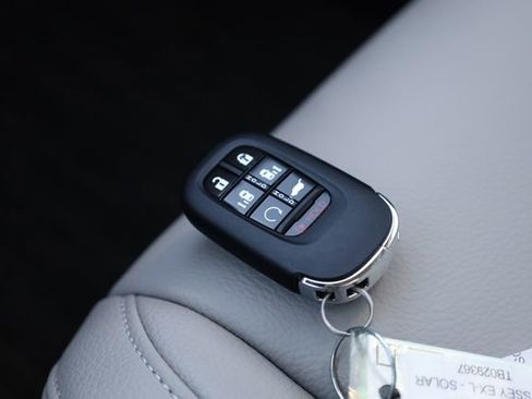 New 2026 Honda Odyssey EX-L image 30