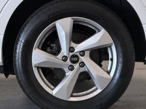 Used 2022 Audi Q3 2.0T Premium w/ Convenience Package AWD/4WD image 8