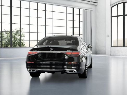 Used 2025 Mercedes-Benz S 580 4MATIC Sedan image 24