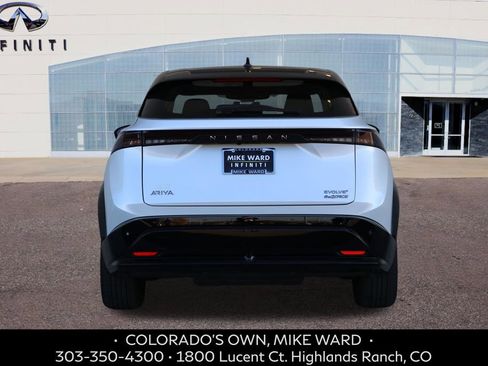 Used 2023 Nissan Ariya AWD image 4
