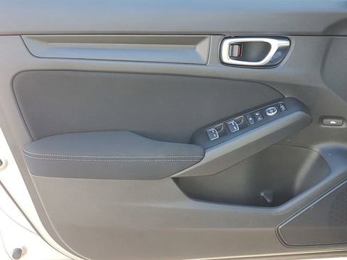 Used 2022 Honda Civic Sport image 9