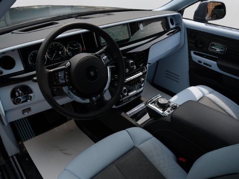Certified 2024 Rolls-Royce Phantom Sedan w/ The Phantom Package RWD image 16